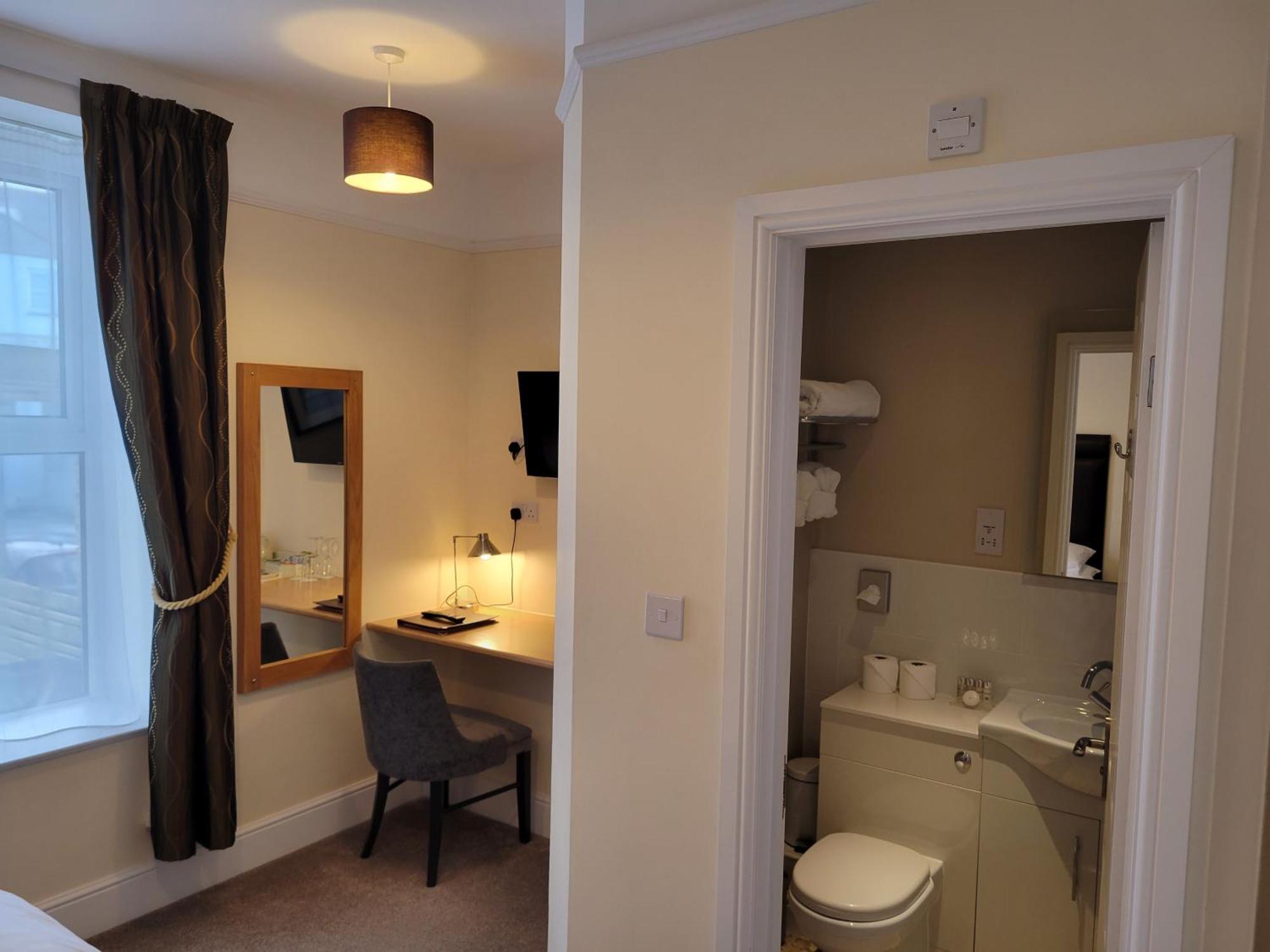 Bed and Breakfast Geckos Rest New Quay Esterno foto